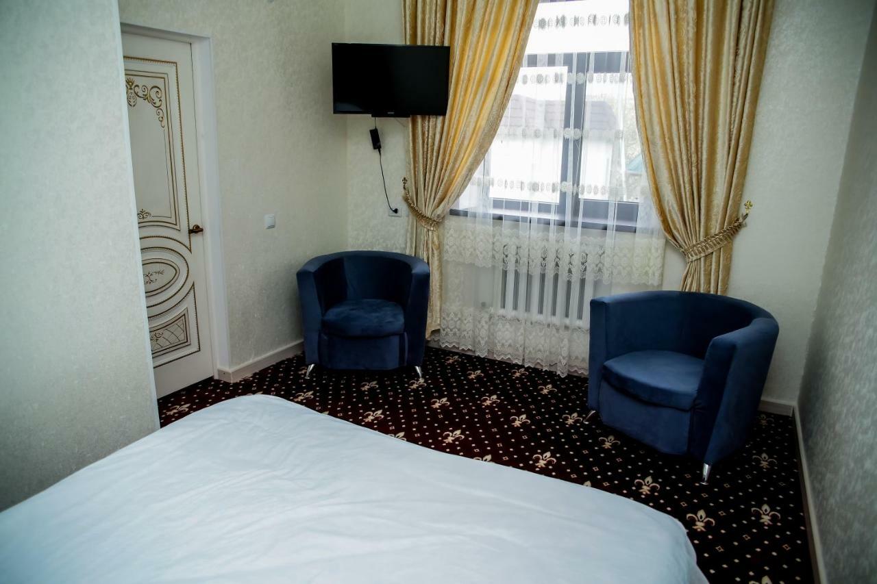 Береке Hotel Kyzylorda Luaran gambar