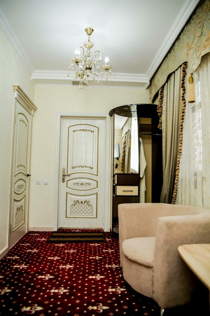 Береке Hotel Kyzylorda Luaran gambar